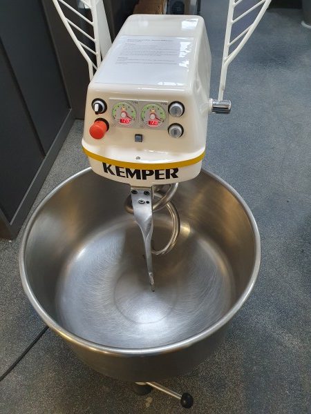 20250909_192030 (Custom)